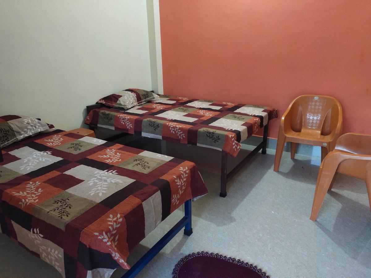 Krishna Kunj Homestay Rishikesh Ngoại thất bức ảnh