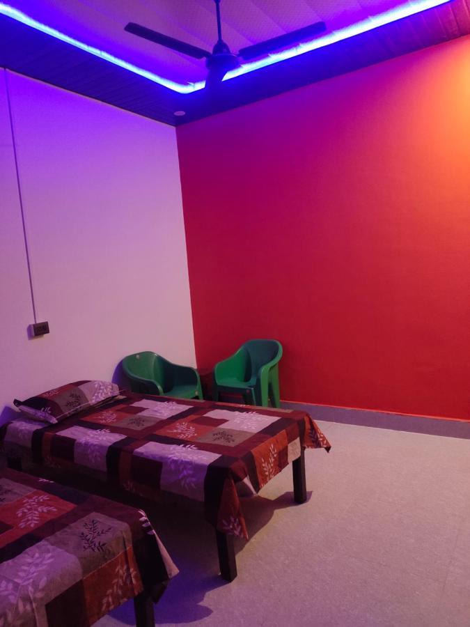 Krishna Kunj Homestay Rishikesh Ngoại thất bức ảnh