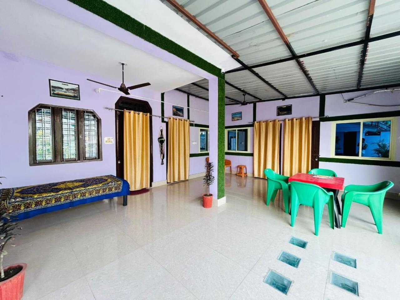 Krishna Kunj Homestay Rishikesh Ngoại thất bức ảnh